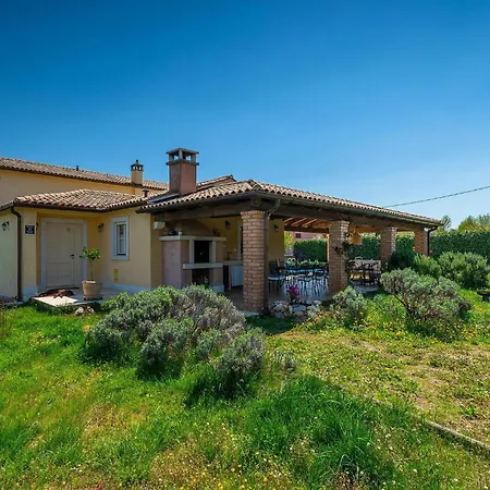 Casa vacanze Lavanda Savicenta Rojnići