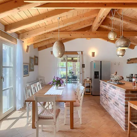 Lavanda Savicenta Holiday home